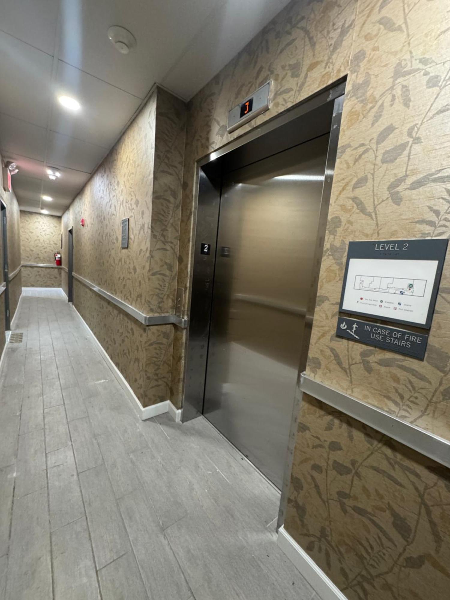 Dream Hotel Bronx Mount Vernon Exterior photo